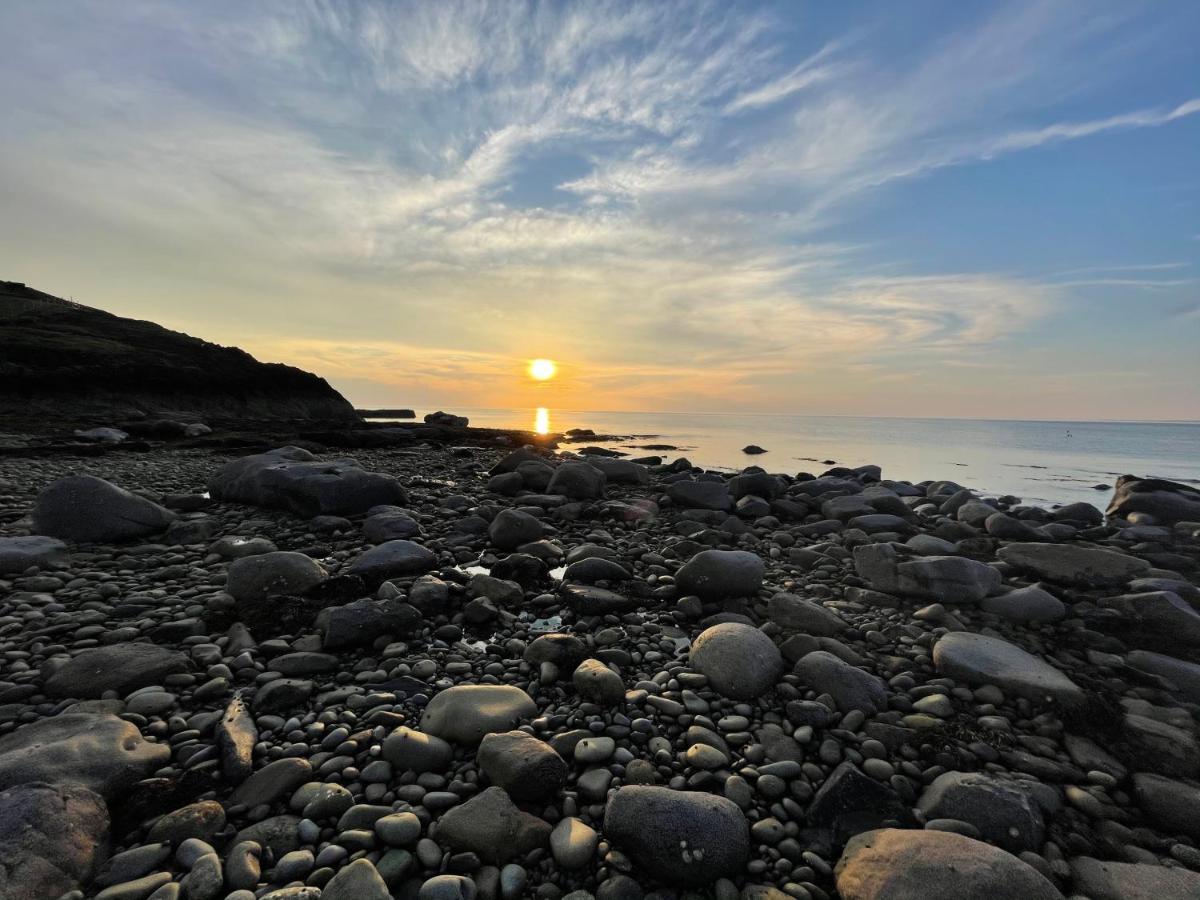 Villa Mynydd A Mor Trevor Esterno foto